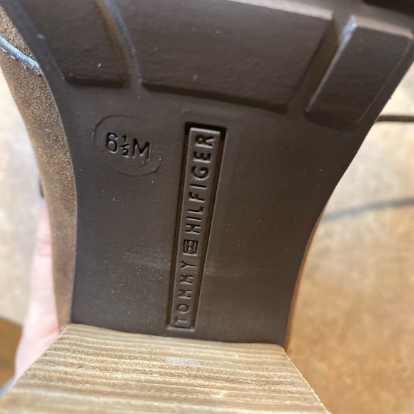 Booties - Picture 4 of 6